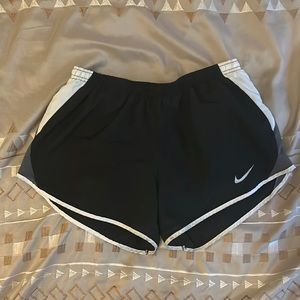 Nike Dry Fit Black Athletic Shorts (M)